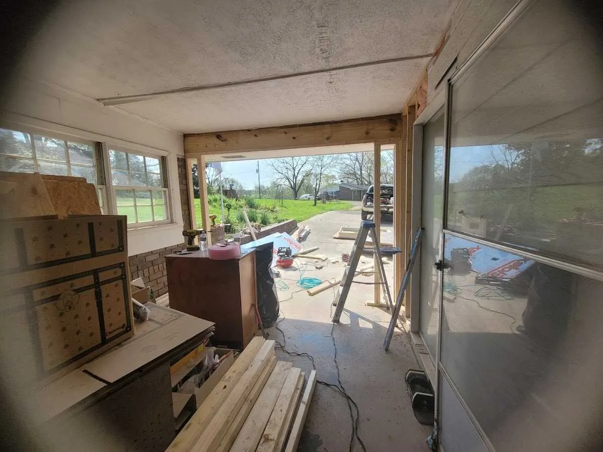 Air movers and dehumidifier for Water Mitigation Services in Southampton